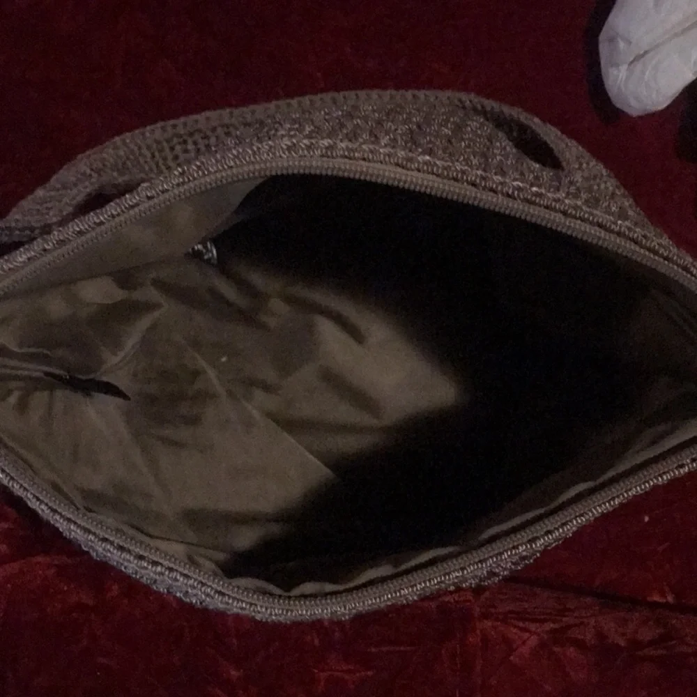 SAK purse - Picture 3 of 3